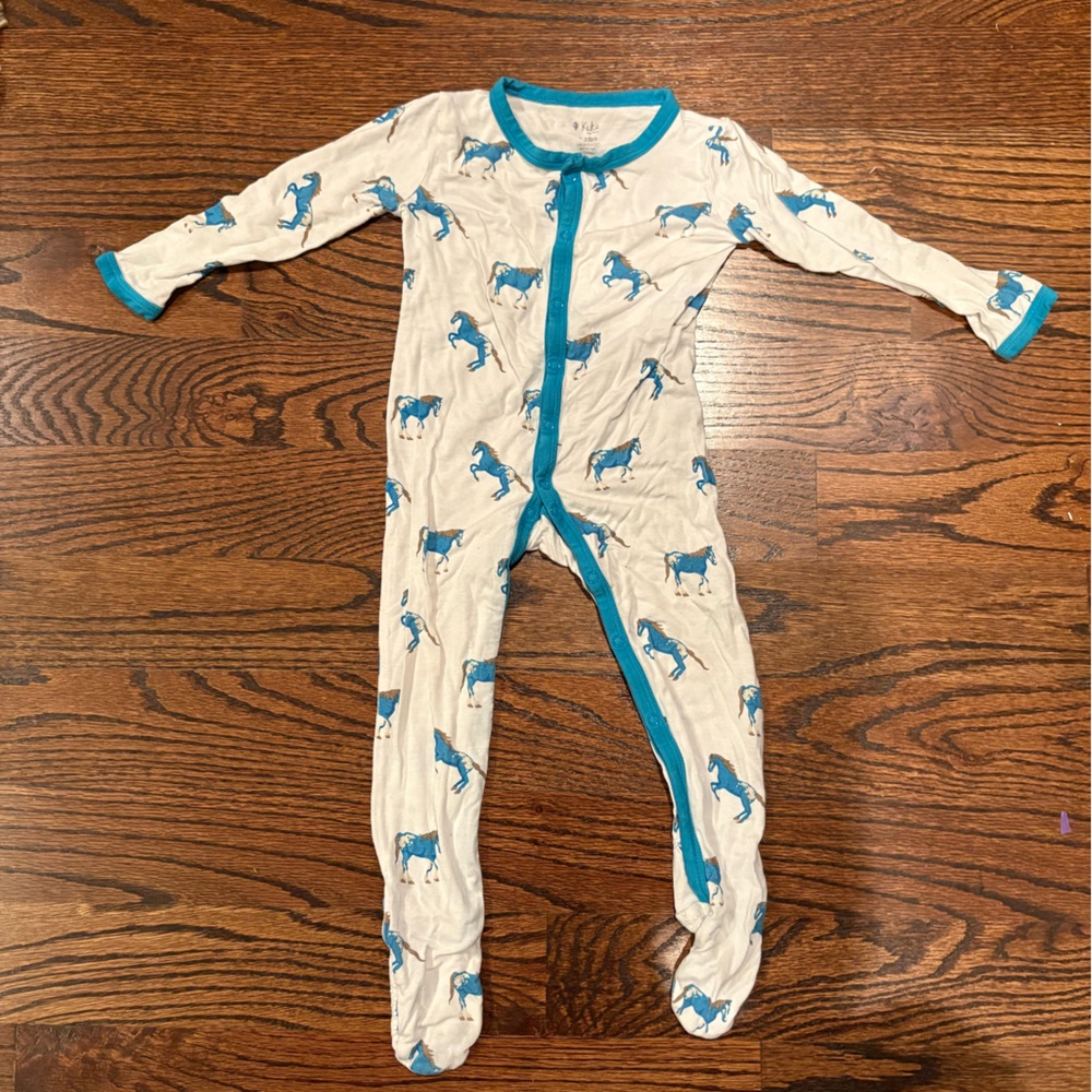 Blue and White Kyte Baby Horse Pajamas
